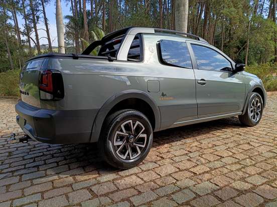 VOLKSWAGEN-SAVEIRO-2025