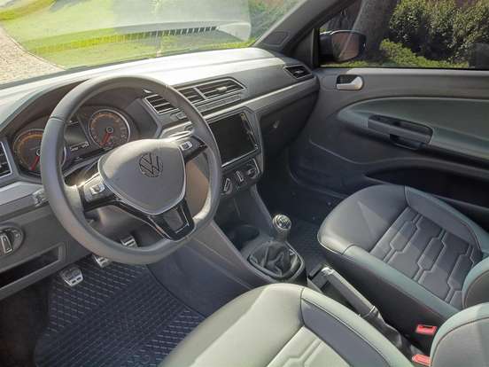VOLKSWAGEN-SAVEIRO-2025