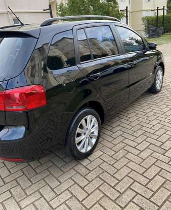 VOLKSWAGEN-SPACEFOX-2012