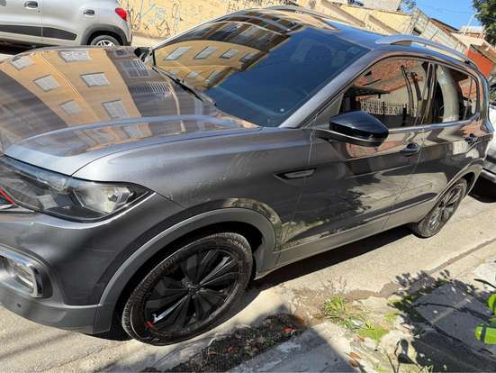 VOLKSWAGEN-T-CROSS-2021