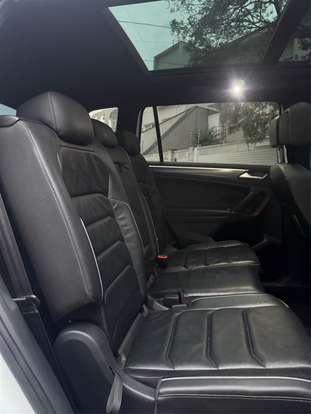 VOLKSWAGEN-TIGUAN-2019