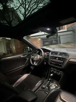 VOLKSWAGEN-TIGUAN-2019