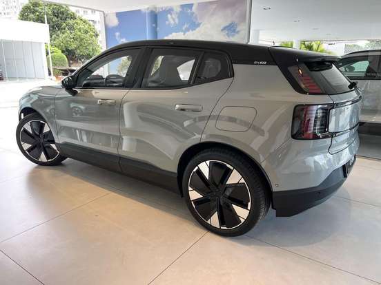 VOLVO-EX30-69 KW ELÉTRICO PERFORMANCE ULTRA VOLVO-EX30-2026