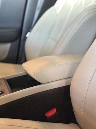 VOLVO-XC40-2021