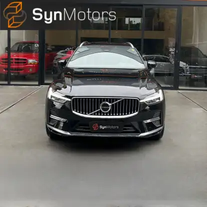 VOLVO-XC60-2022