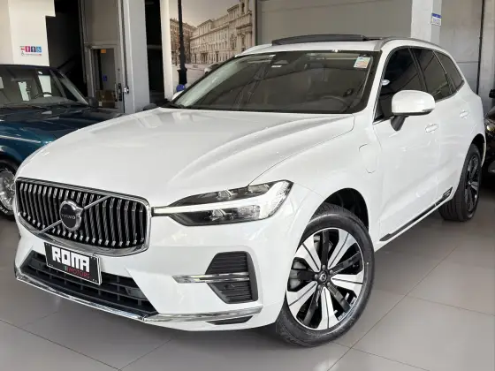 VOLVO XC60 2.0 T8 RECHARGE PLUS AWD GEARTRONIC