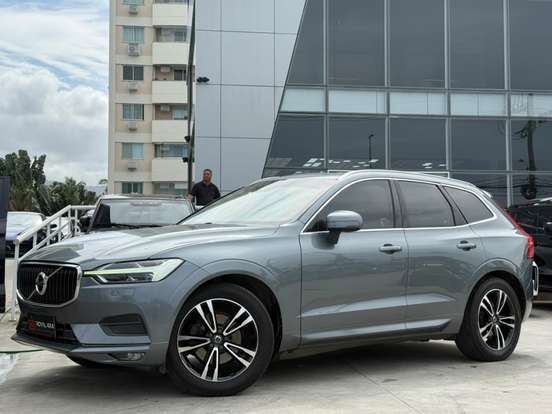 VOLVO-XC60-2018