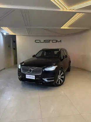 VOLVO-XC90-2019