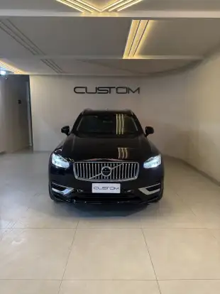 VOLVO-XC90-2019