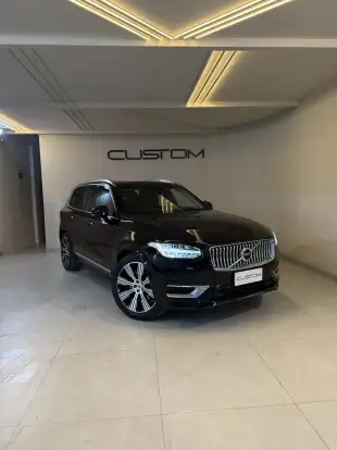 VOLVO-XC90-2019