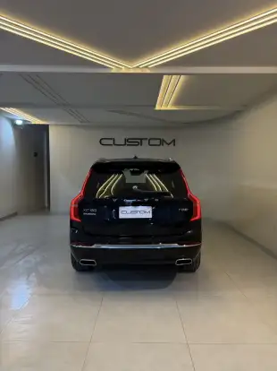 VOLVO-XC90-2019