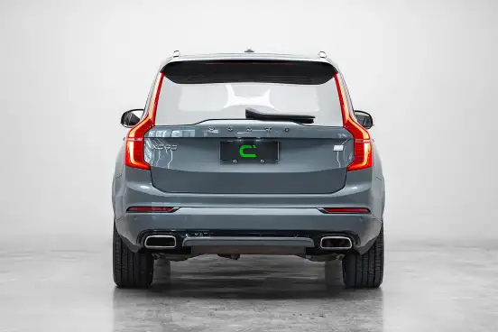 VOLVO-XC90-2021