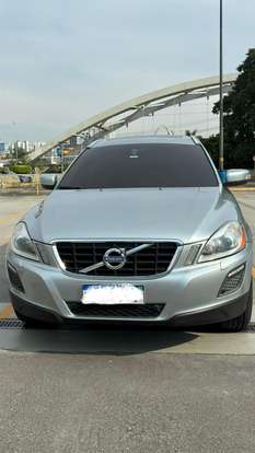 VOLVO-XC60-2012