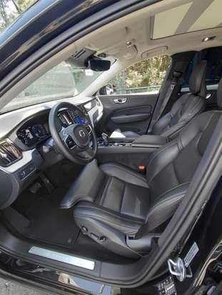 VOLVO-XC60-2.0 T5 GASOLINA INSCRIPTION AWD GEARTRONIC VOLVO-XC60-2018