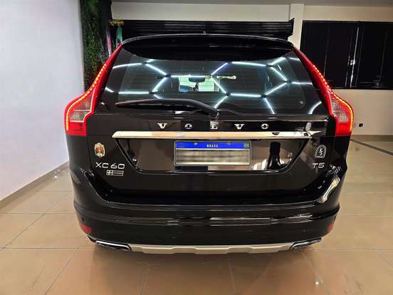 VOLVO-XC60-2.0 T5 KINETIC GASOLINA 4P AUTOMÁTICO VOLVO-XC60-2016