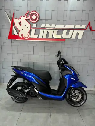 YAMAHA FLUO 125 HYBRID CONNECTED ABS 