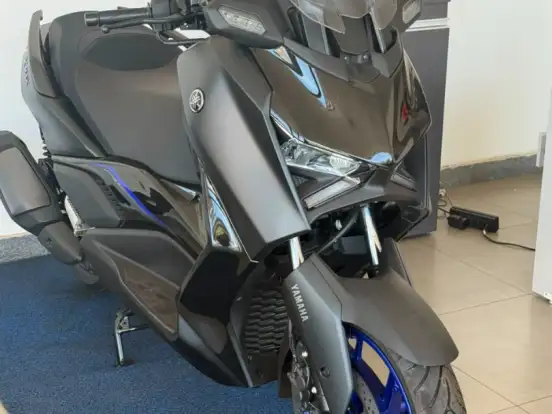 YAMAHA-XMAX 300 CONNECTED ABS YAMAHA-XMAX 300 CONNECTED ABS-2026
