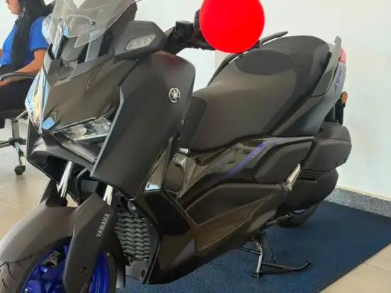 YAMAHA-XMAX 300 CONNECTED ABS YAMAHA-XMAX 300 CONNECTED ABS-2026