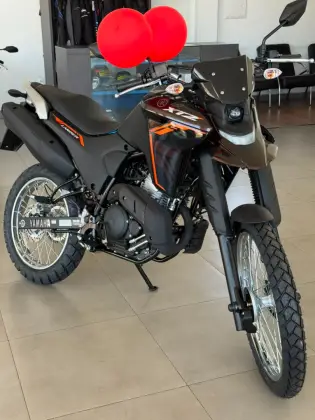 YAMAHA XTZ 250 LANDER CONNECTED YAMAHA XTZ 250 LANDER CONNECTED