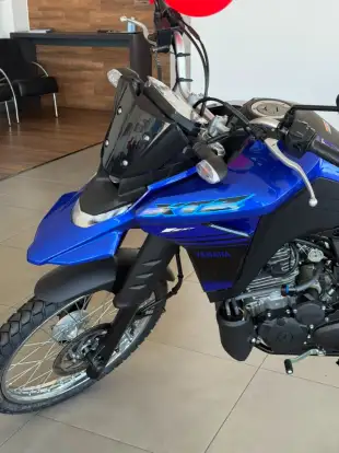 YAMAHA-XTZ 250 LANDER CONNECTED-2026
