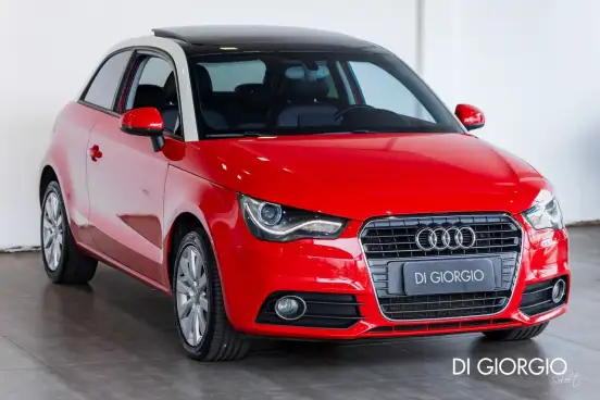 AUDI-A1-1.4 TFSI ATTRACTION 16V 122CV GASOLINA 2P AUTOMÁTICO AUDI-A1-2011