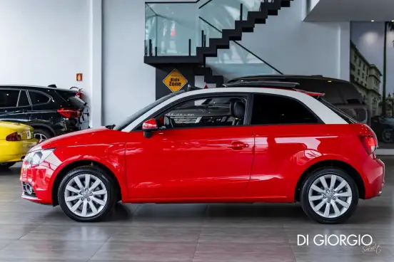 AUDI-A1-1.4 TFSI ATTRACTION 16V 122CV GASOLINA 2P AUTOMÁTICO AUDI-A1-2011
