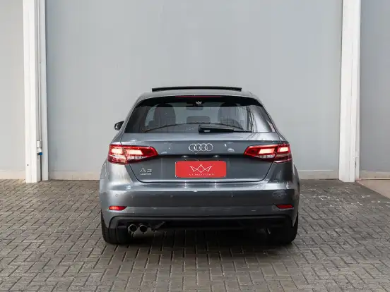 AUDI-A3-2018