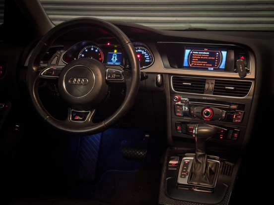 AUDI-A4-1.8 TFSI ATTRACTION GASOLINA 4P MULTITRONIC AUDI-A4-2012