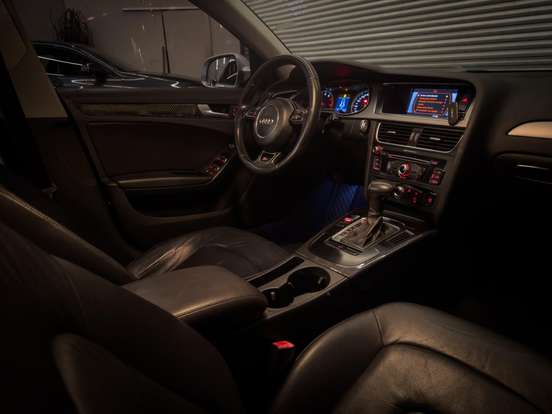 AUDI-A4-1.8 TFSI ATTRACTION GASOLINA 4P MULTITRONIC AUDI-A4-2012
