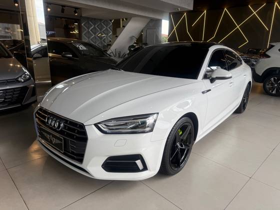 AUDI A5 2.0 TFSI SPORTBACK AMBITION 16V GASOLINA 4P S-TRONIC