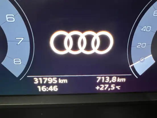 AUDI-Q3-1.4 35 TFSI GASOLINA PRESTIGE S TRONIC AUDI-Q3-2021