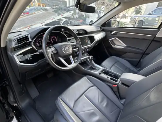 AUDI-Q3-2.0 40 TFSI GASOLINA SPORTBACK PERFORMANCE QUATTRO TIPTRONIC AUDI-Q3-2022