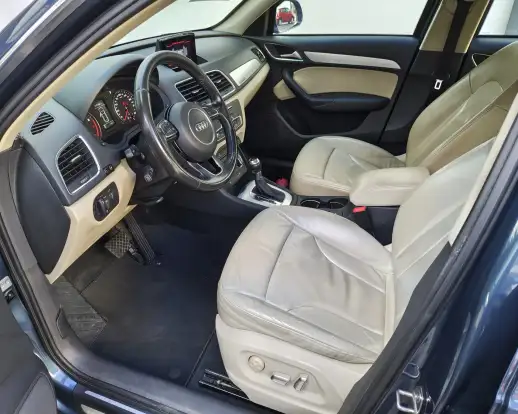 AUDI-Q3-2015