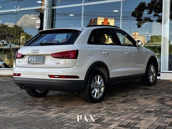 AUDI-Q3-2015