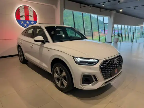 AUDI-Q5-2023