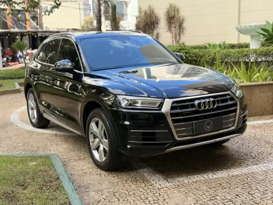 AUDI-Q5-2018
