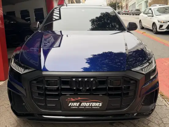 AUDI-Q8-3.0 TFSI GASOLINA PERFORMANCE BLACK QUATTRO TIPTRONIC AUDI-Q8-2021
