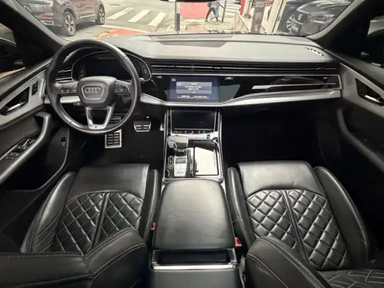 AUDI-Q8-3.0 TFSI GASOLINA PERFORMANCE BLACK QUATTRO TIPTRONIC AUDI-Q8-2021