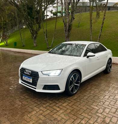 AUDI-A4-2018