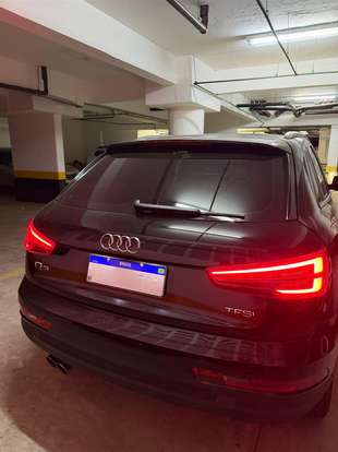 AUDI-Q3-2015