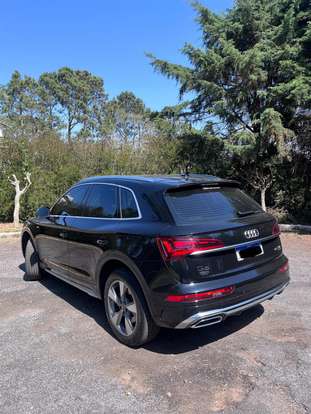 AUDI-Q5-2023