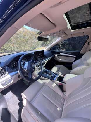 AUDI-Q5-2023