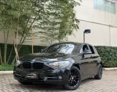 BMW 118i 1.6 SPORT GP 16V TURBO GASOLINA 4P AUTOMÁTICO BMW 118i 1.6 SPORT GP 16V TURBO GASOLINA 4P AUTOMÁTICO