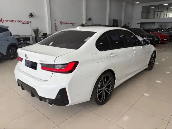 BMW-320i-2.0 16V TURBO FLEX M SPORT AUTOMÁTICO BMW-320i-2023
