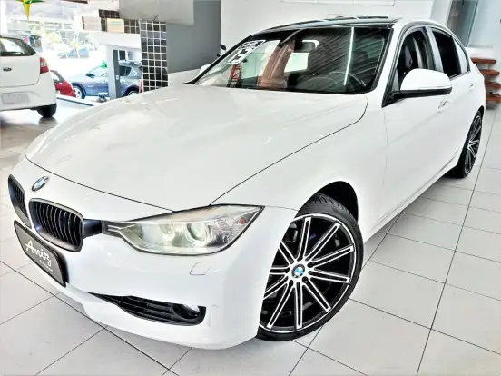 BMW-320i-2012