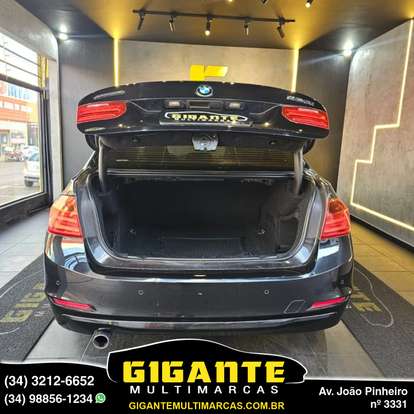 BMW-320i-2013