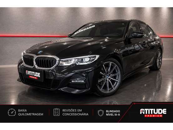 BMW-320i-2021