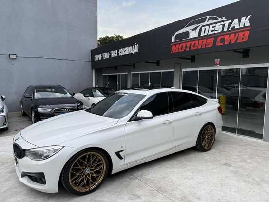 BMW-320i-2016