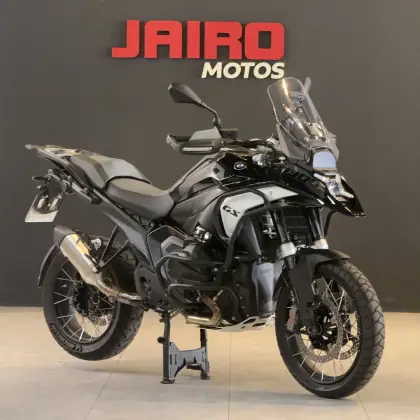 BMW R 1300 GS TRIPLE BLACK 