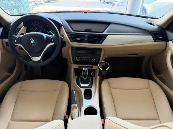 BMW-X1-2014